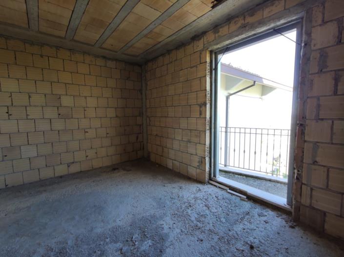 Image No.33-House for sale