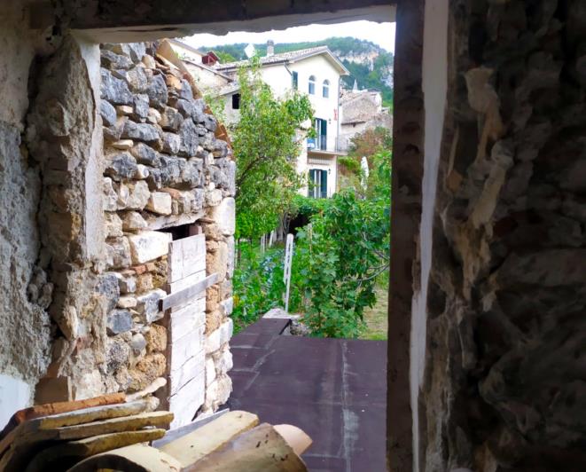 Image No.9-Country House for sale