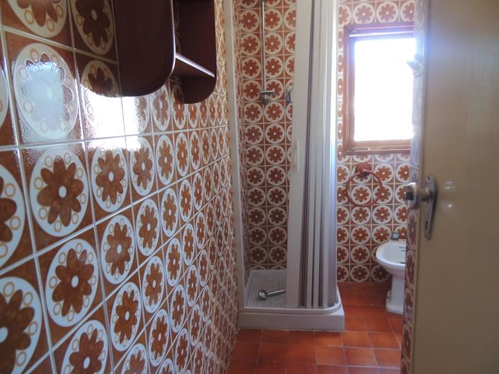 Image No.11-3 Bed Country House for sale