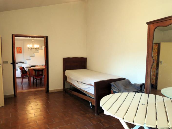 Image No.23-3 Bed Country House for sale