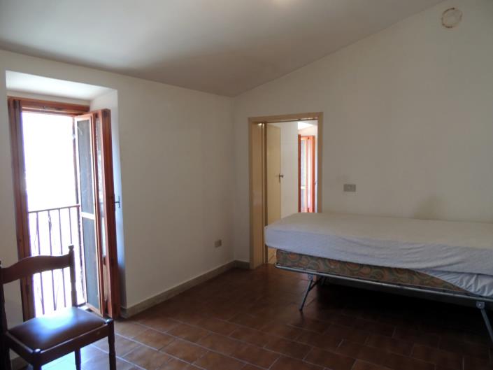 Image No.26-3 Bed Country House for sale