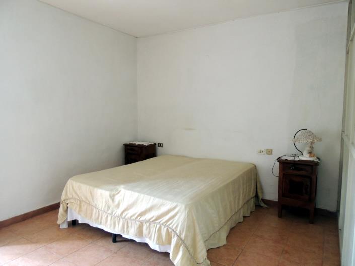 Image No.11-2 Bed Townhouse for sale