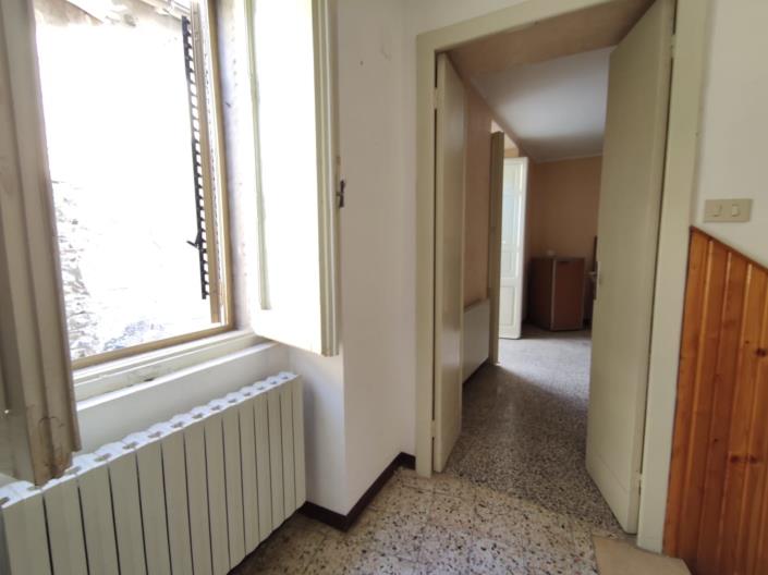 Image No.10-2 Bed House for sale