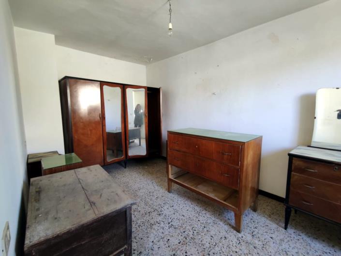 Image No.16-2 Bed House for sale