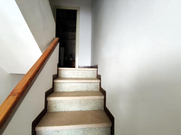 Image No.19-2 Bed House for sale