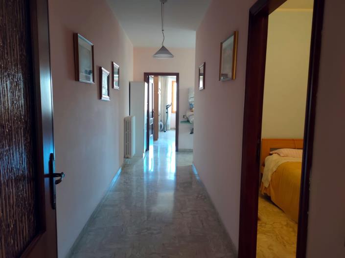 Image No.14-4 Bed Country House for sale