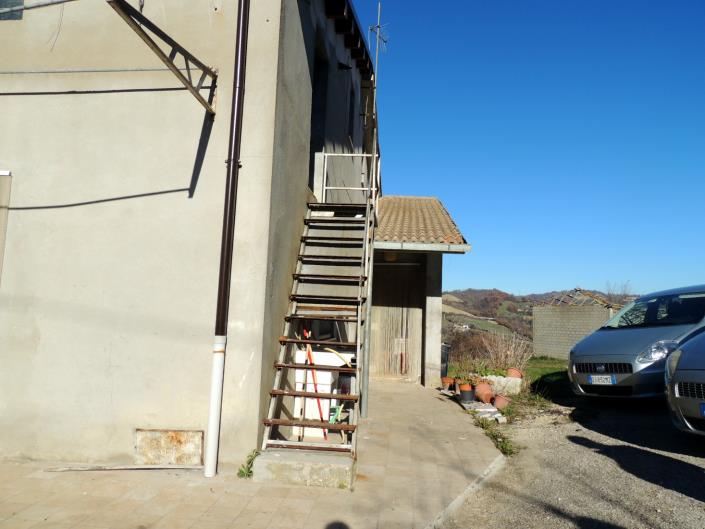 Image No.3-4 Bed Country House for sale