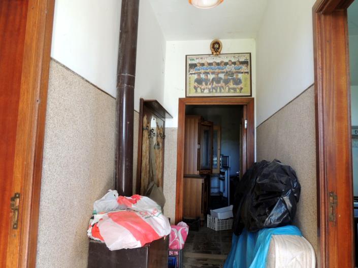 Image No.9-2 Bed Country House for sale