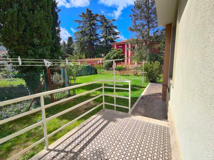 Image No.4-Villa / Détaché de 5 chambres à vendre à Raiano