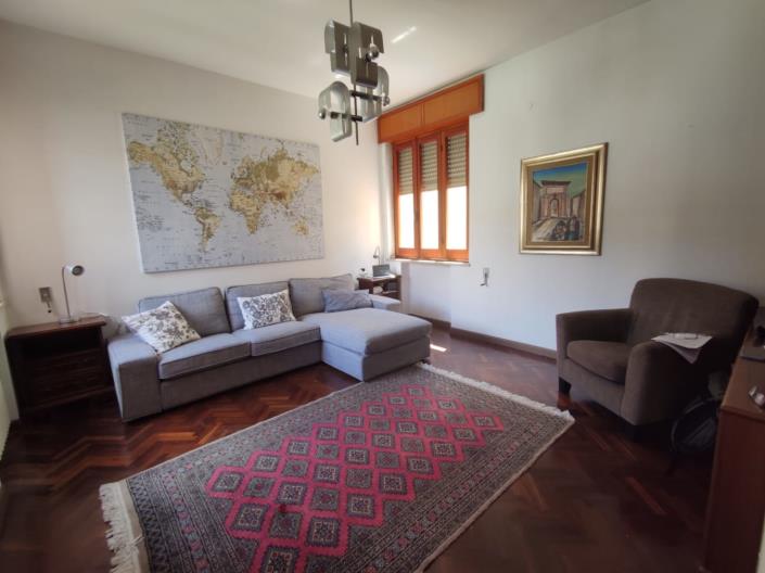 Image No.22-Villa / Détaché de 5 chambres à vendre à Raiano