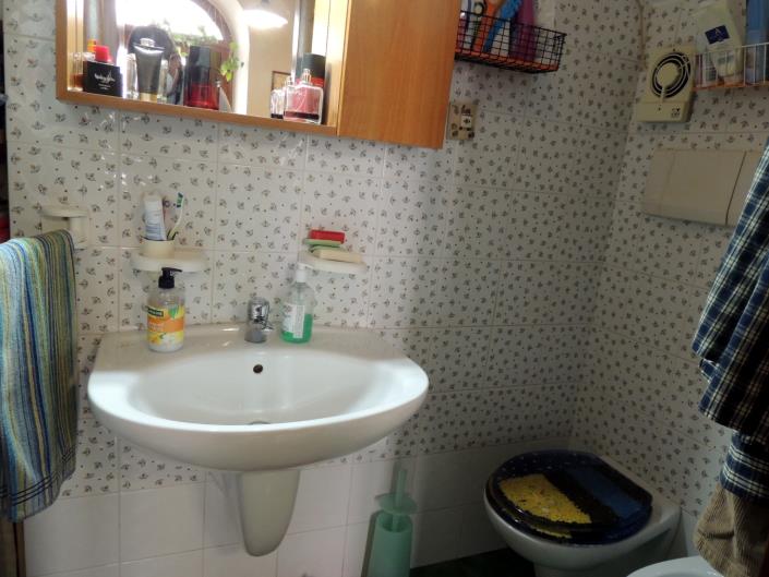 Image No.14-4 Bed House for sale