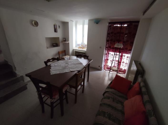 Image No.7-3 Bed House for sale