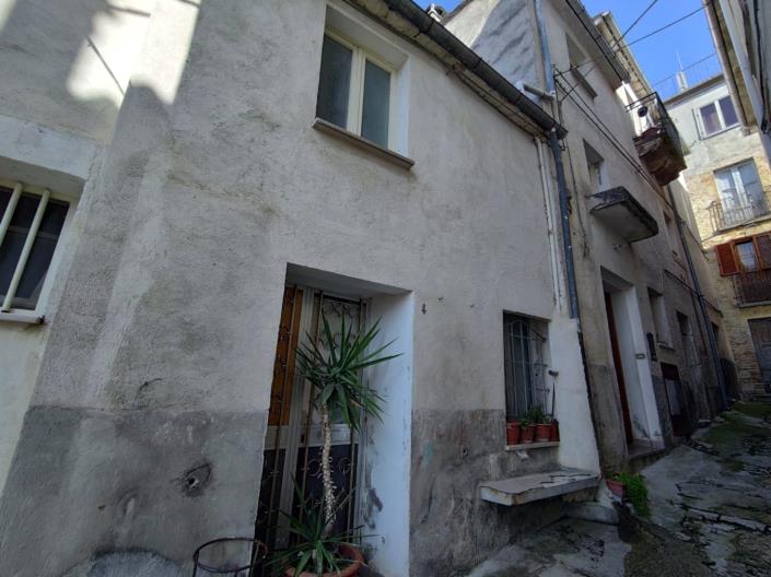 Image No.2-3 Bed House for sale