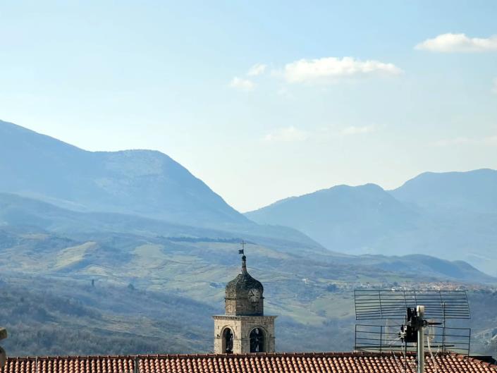 Image No.17-3 Bed House for sale