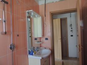 Image No.8-6 Bed House/Villa for sale