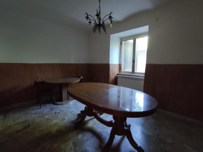 Image No.11-3 Bed Country House for sale