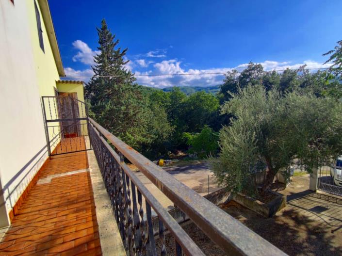 Image No.16-3 Bed Country House for sale