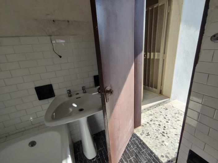 Image No.24-3 Bed Country House for sale