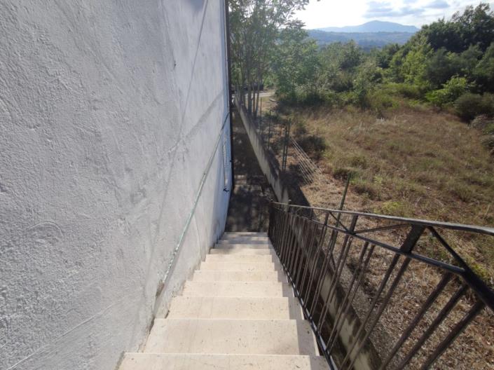 Image No.23-3 Bed Country House for sale