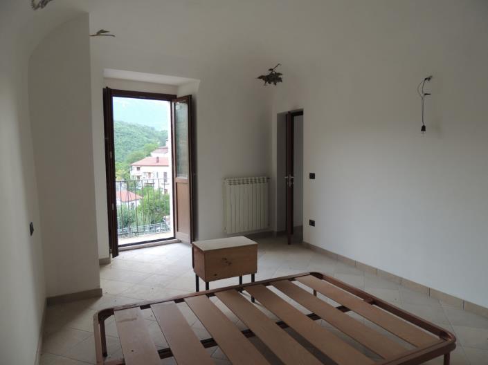 Image No.11-5 Bed Cottage for sale