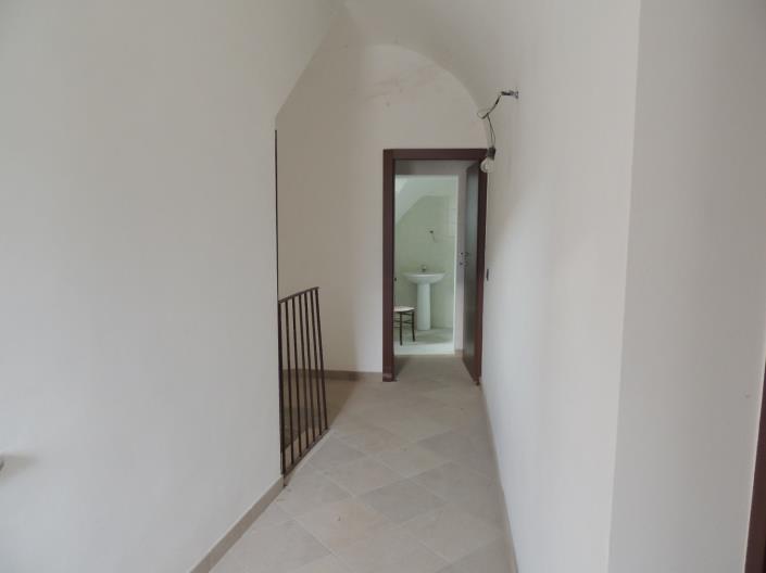 Image No.12-5 Bed Cottage for sale