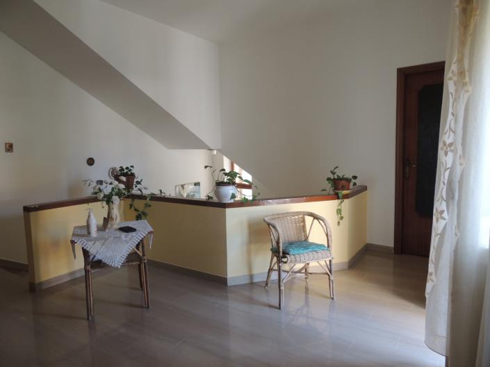 Image No.12-Villa de 6 chambres à vendre à Alanno