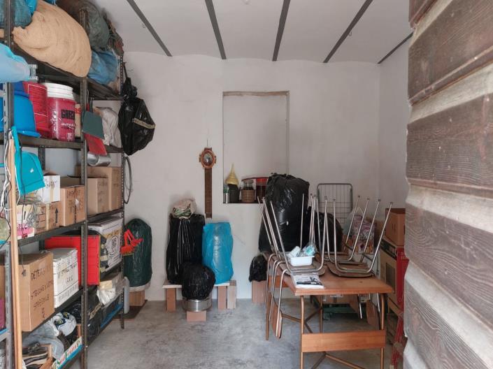 Image No.18-2 Bed House for sale