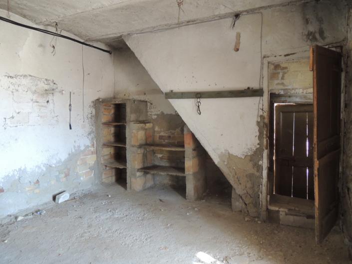 Image No.24-2 Bed House for sale