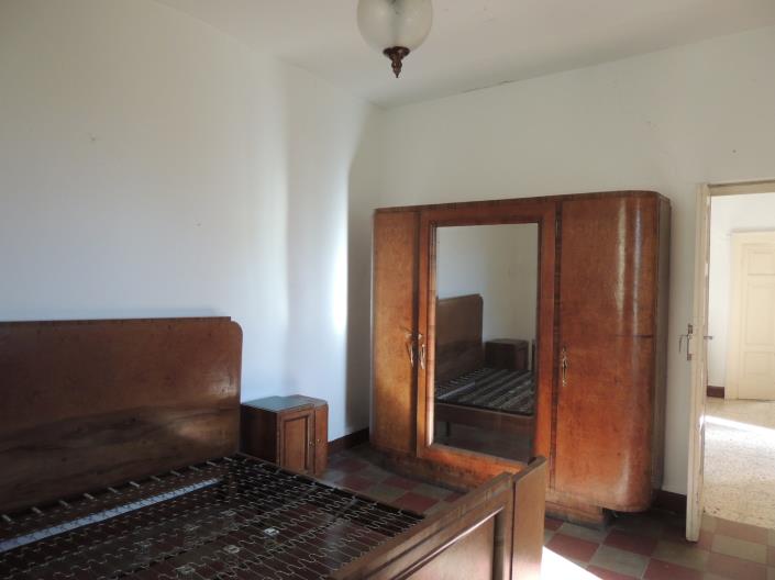 Image No.15-2 Bed House for sale