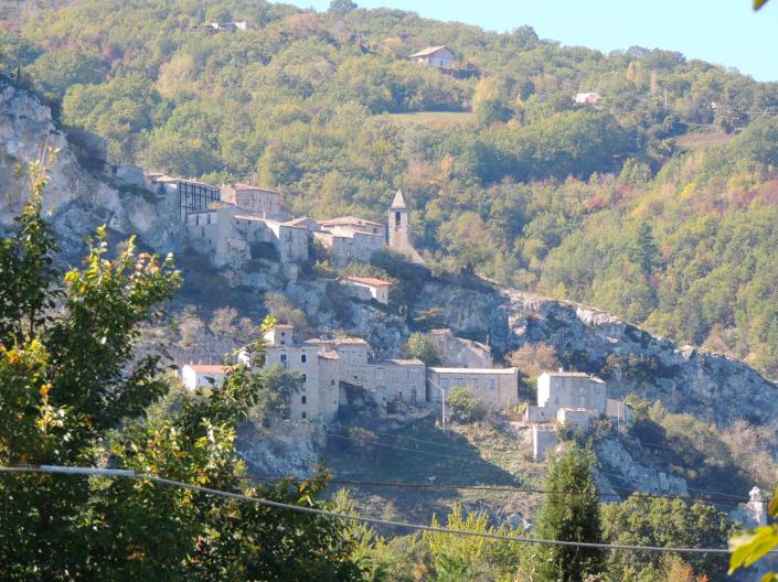 Image No.26-2 Bed House for sale