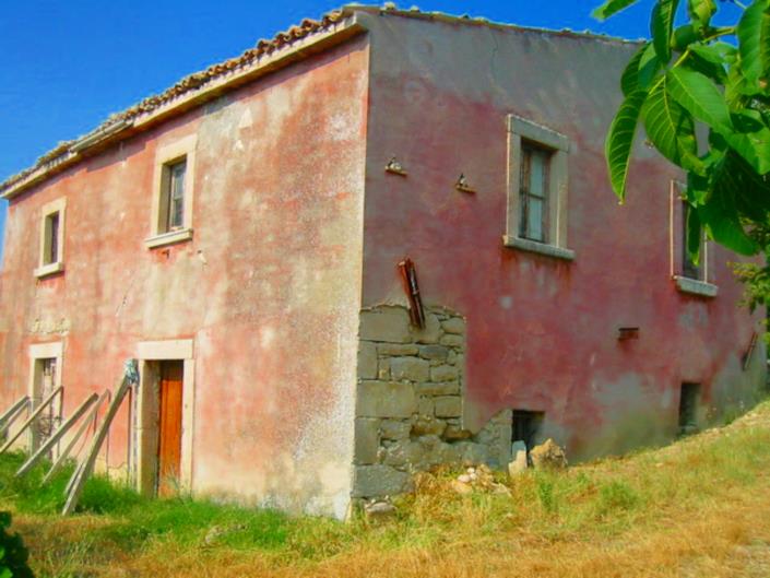 Image No.5-4 Bed Country House for sale