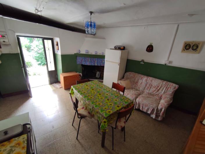 Image No.4-1 Bed House for sale