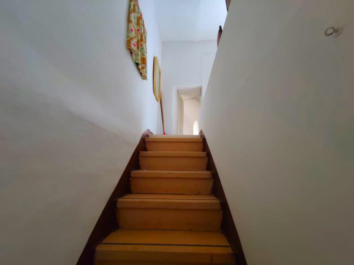 Image No.7-1 Bed House for sale