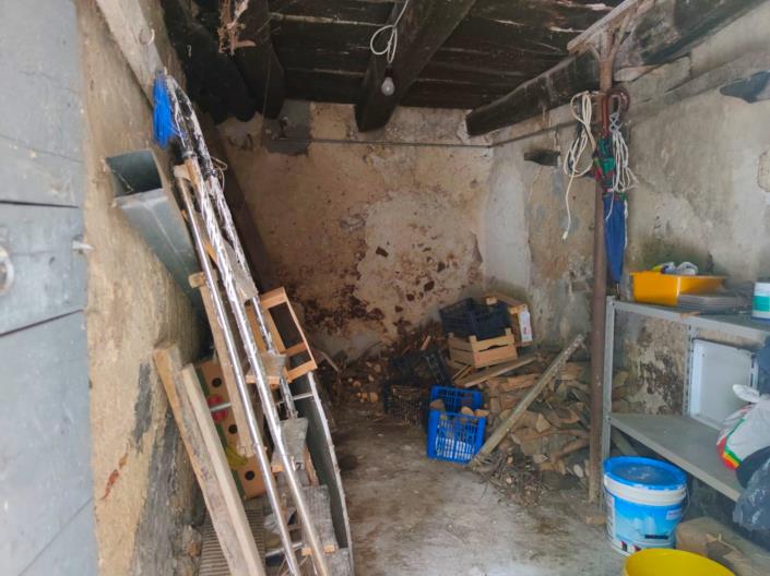 Image No.15-1 Bed House for sale