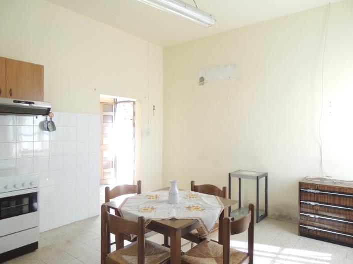 Image No.12-1 Bed Country House for sale