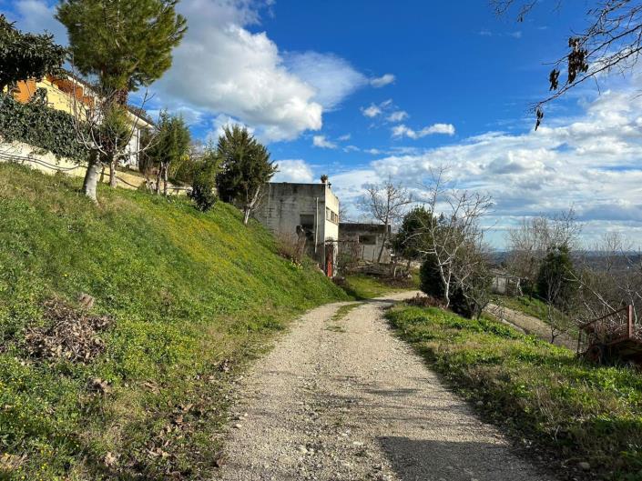 Image No.7-3 Bed Property for sale