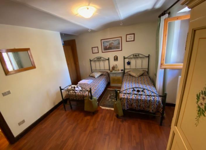 Image No.18-4 Bed Villa for sale