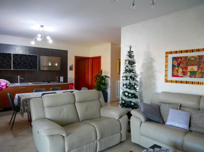 Image No.22-4 Bed Villa for sale