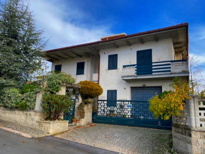 Image No.1-Villa for sale