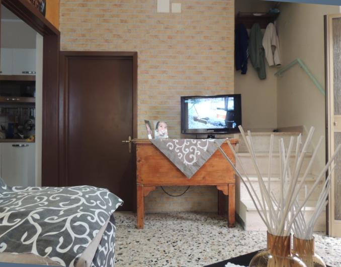 Image No.9-2 Bed Property for sale