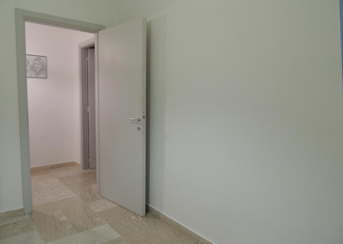 Image No.17-2 Bed Property for sale