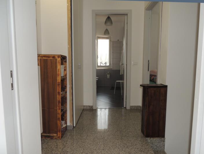 Image No.21-2 Bed Property for sale