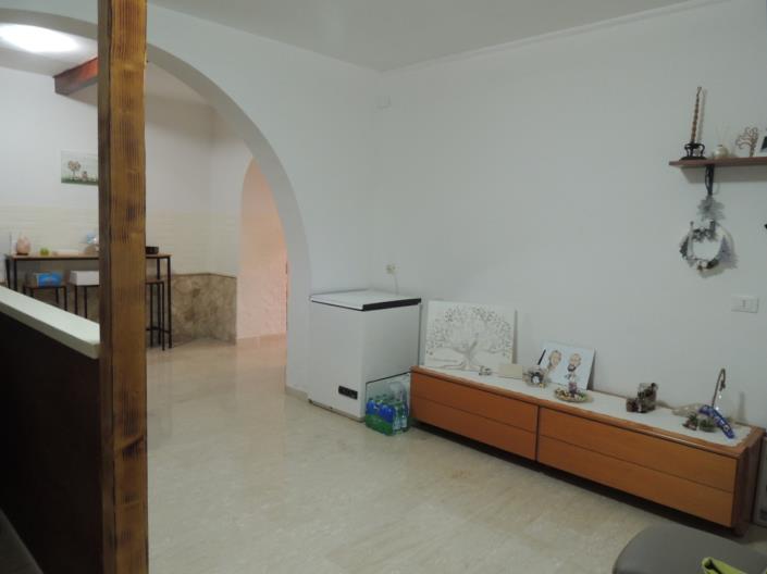 Image No.11-2 Bed Property for sale