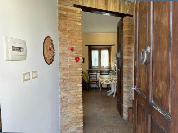 Image No.11-2 Bed Villa / Detached for sale