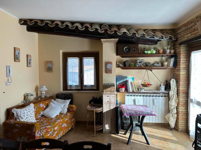 Image No.12-2 Bed Villa / Detached for sale