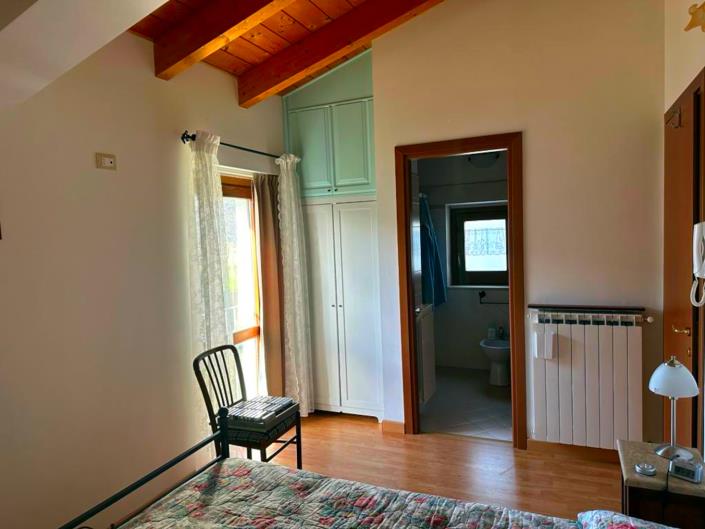 Image No.23-2 Bed Villa / Detached for sale