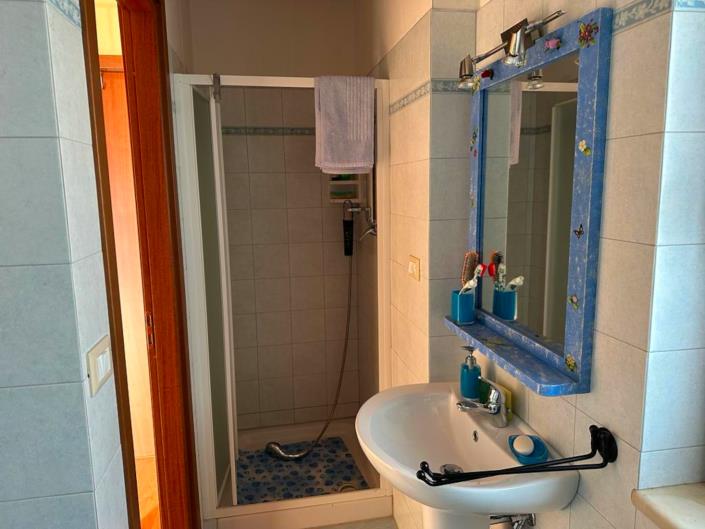 Image No.28-2 Bed Villa / Detached for sale