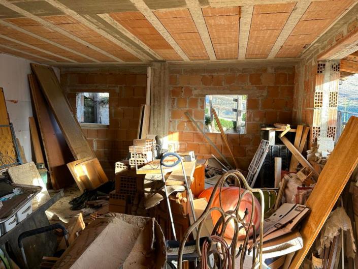 Image No.31-2 Bed Villa / Detached for sale