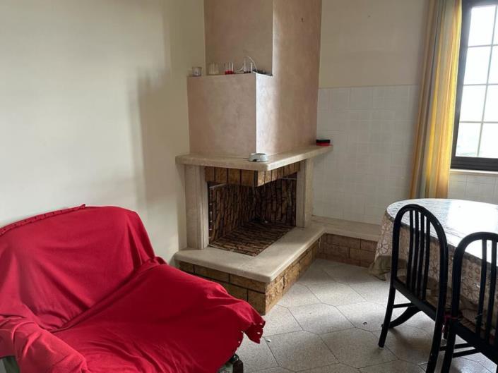 Image No.15-4 Bed Country House for sale