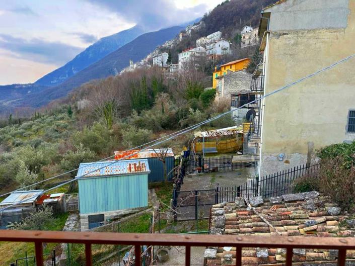 Image No.16-2 Bed Apartment for sale